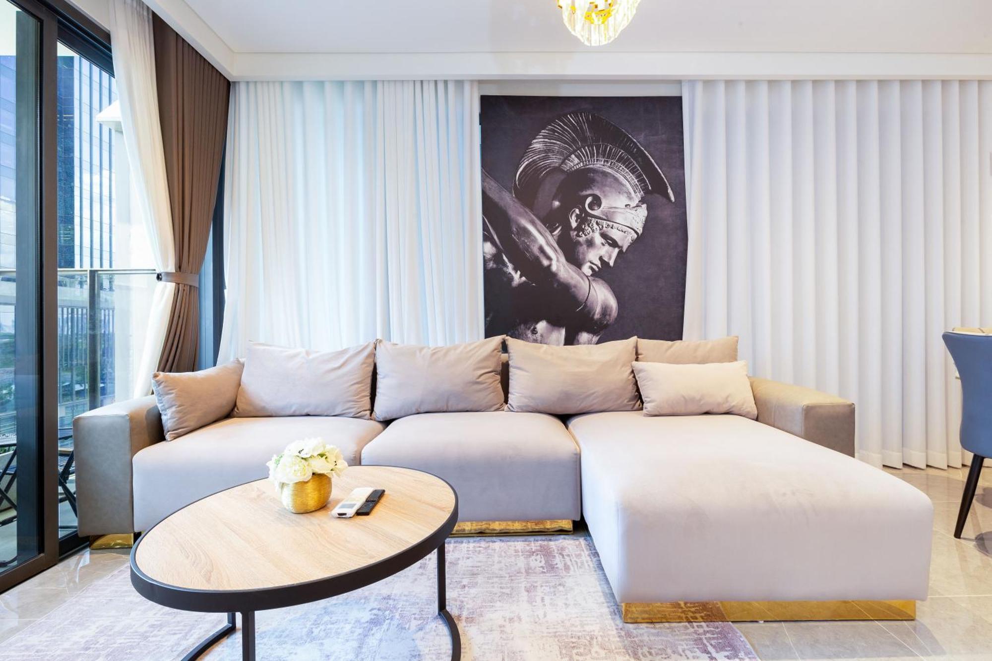 The Opera Apartment Cental Saigon Free Pool-Gym-Sauna Room- Golf Mini ホーチミン市 エクステリア 写真