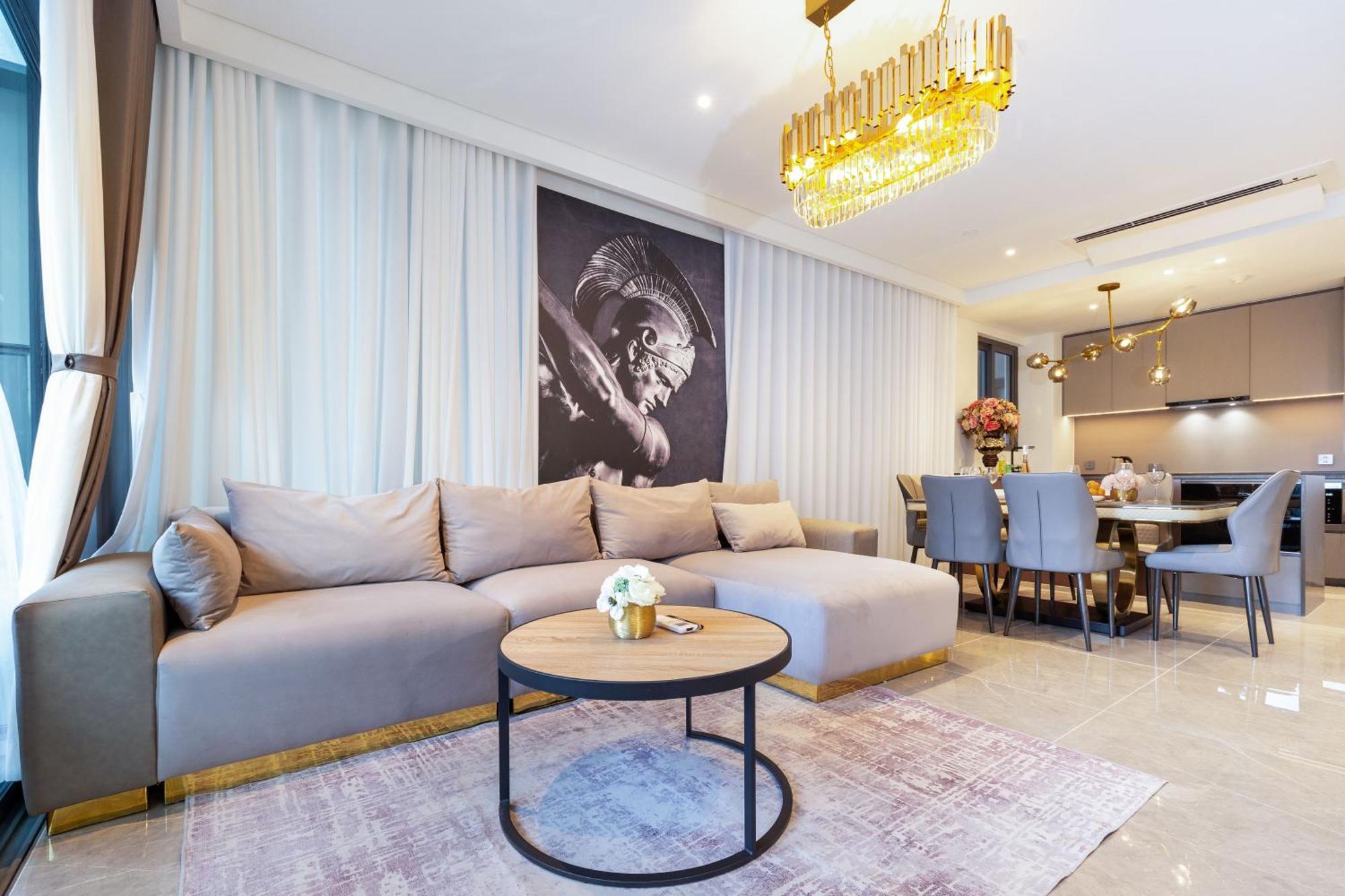 The Opera Apartment Cental Saigon Free Pool-Gym-Sauna Room- Golf Mini ホーチミン市 エクステリア 写真