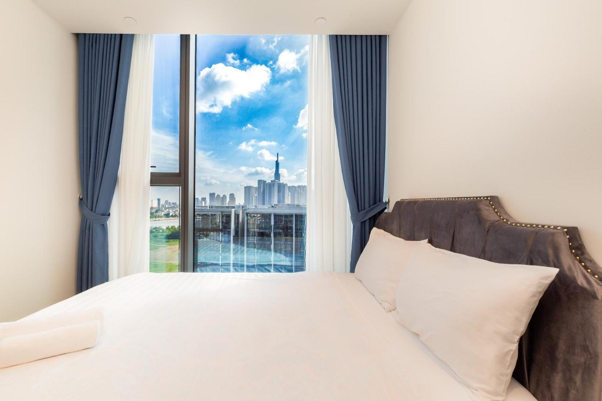 The Opera Apartment Cental Saigon Free Pool-Gym-Sauna Room- Golf Mini ホーチミン市 エクステリア 写真